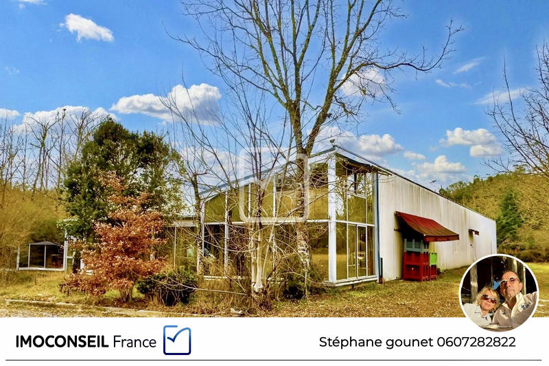 Immeuble - 1 750 m² - 12 pièces