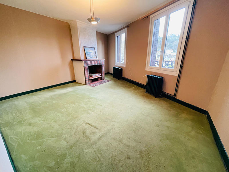 Maison - 140 m² - 6 pièces