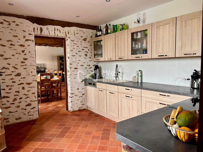 Maison - 180 m² - 8 pièces