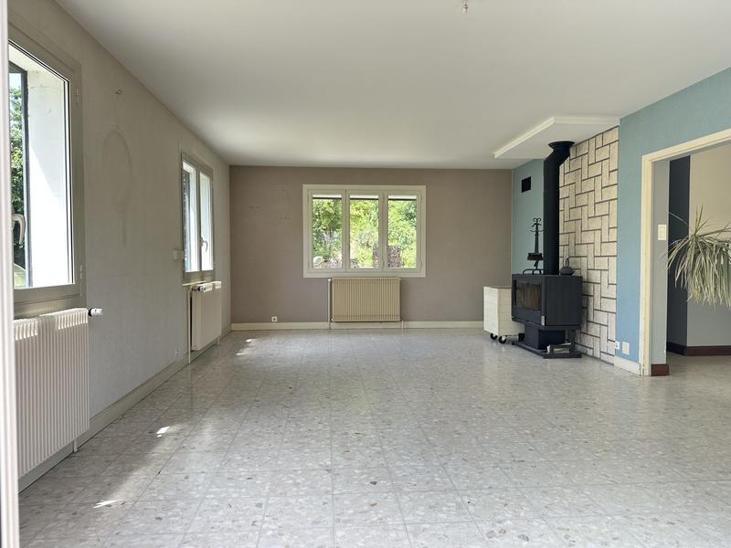 Maison - 182 m² - 8 pièces