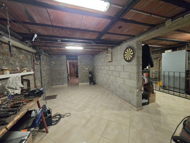 Maison - 178 m² - 6 pièces