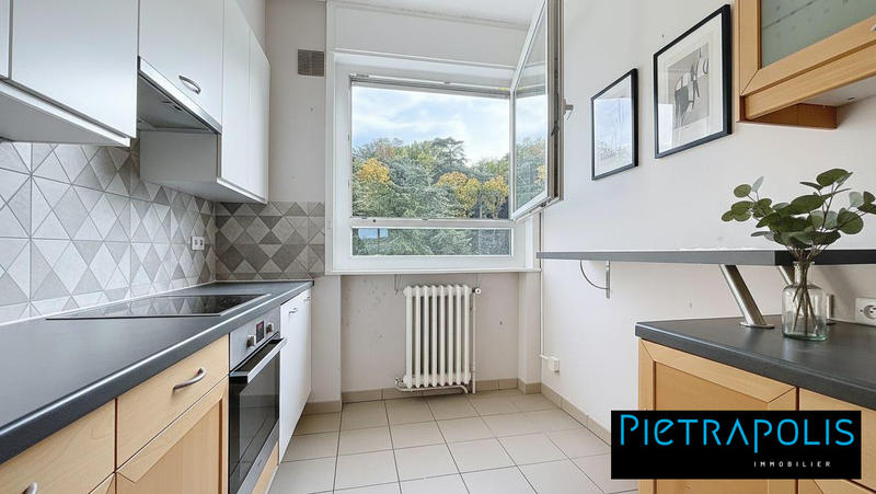 Appartement - 97 m² - 3 pièces