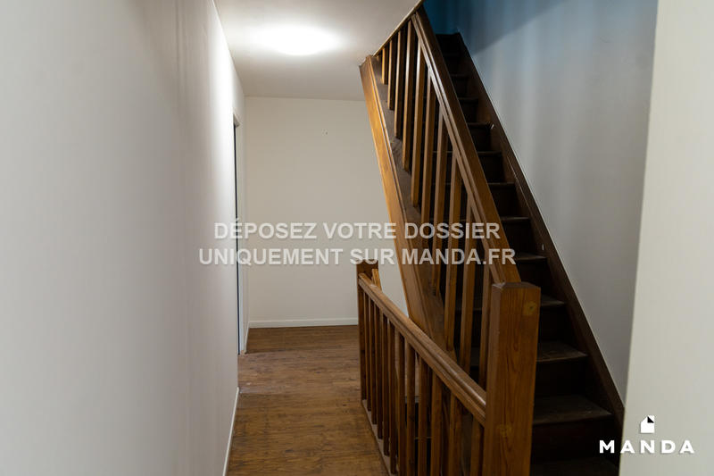 Chambre - 11 m² - 5 pièces