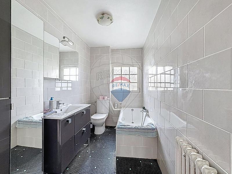 Maison - 109 m² - 6 pièces