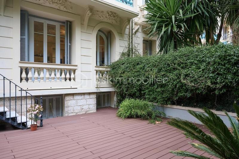 Appartement - 175 m² - 6 pièces