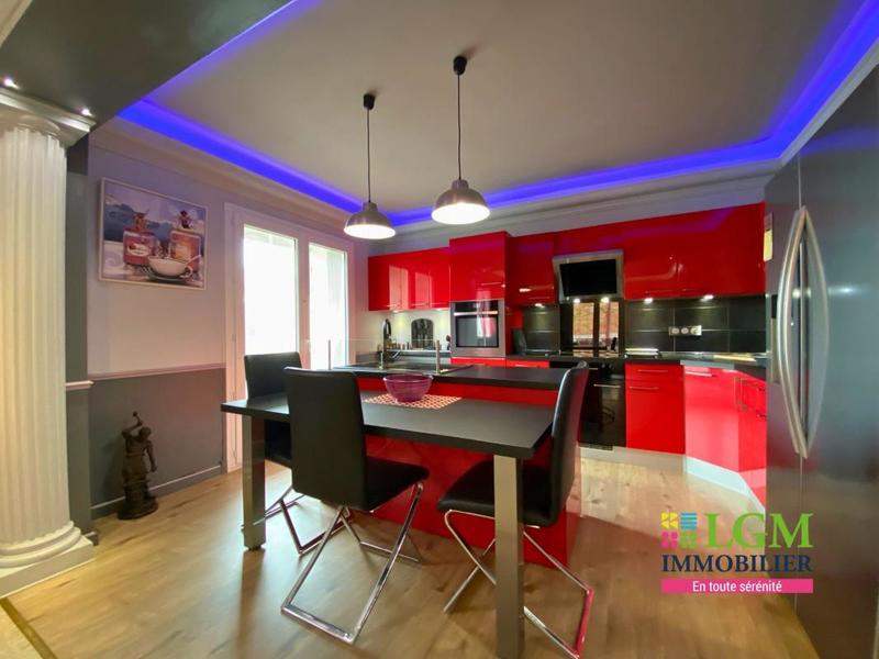 Maison - 168 m² - 5 pièces