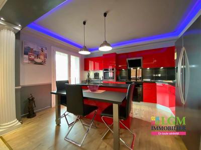 Maison - 168 m² - 5 pièces