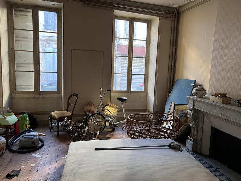 Maison - 342 m² - 13 pièces