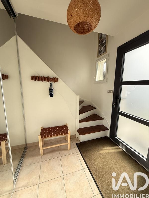 Maison - 95 m² - 5 pièces