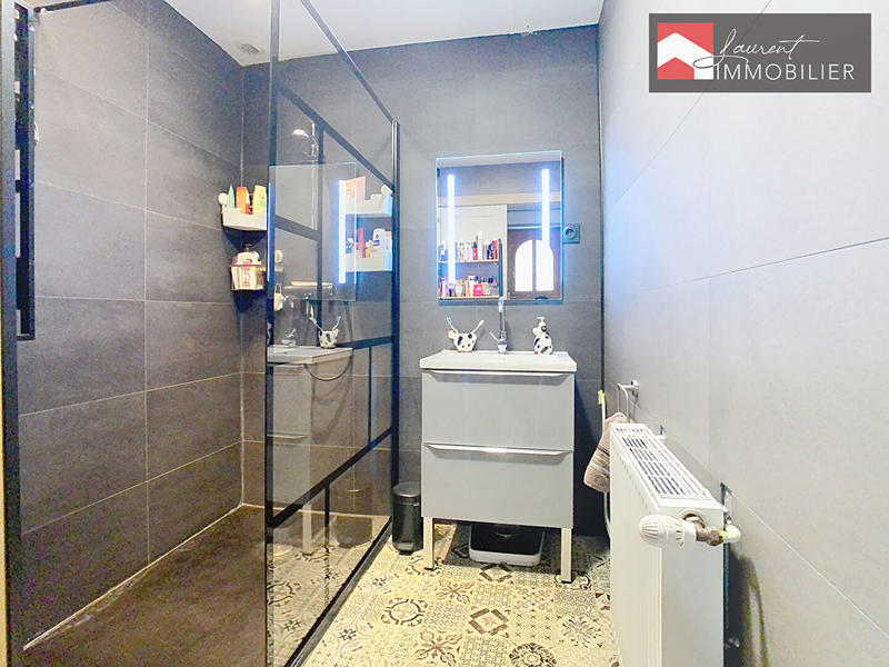 Maison - 194 m² - 7 pièces