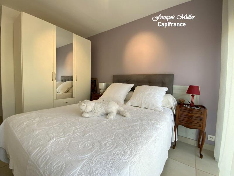 Appartement - 97 m² - 4 pièces