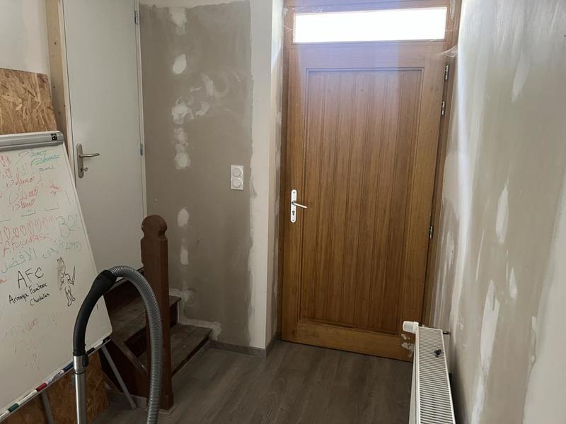 Maison - 181 m² - 7 pièces