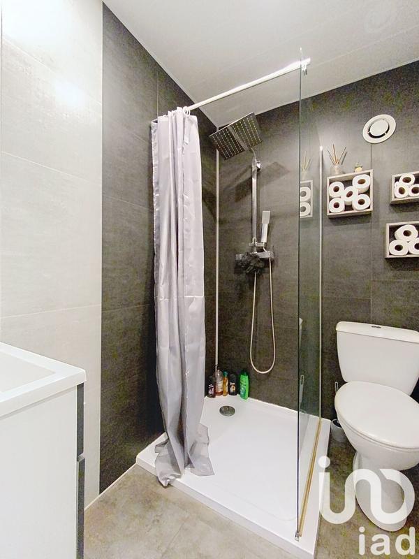 Maison - 211 m² - 11 pièces