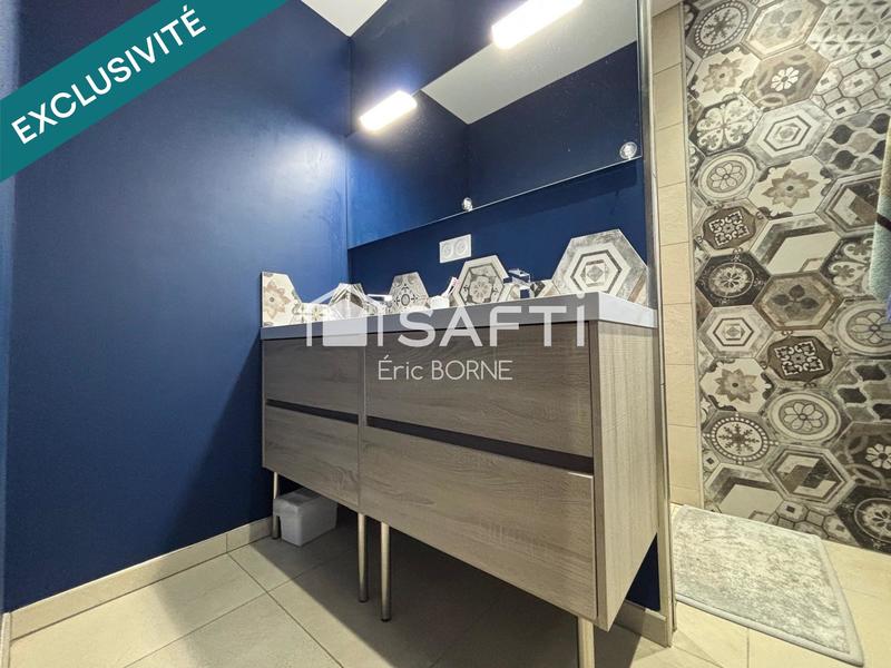 Maison - 212 m² - 8 pièces