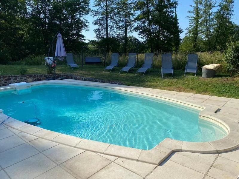 Maison - 370 m² - 10 pièces