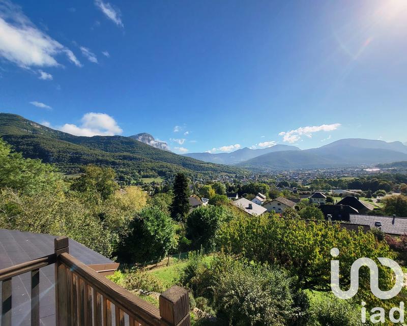 Maison - 200 m² - 10 pièces