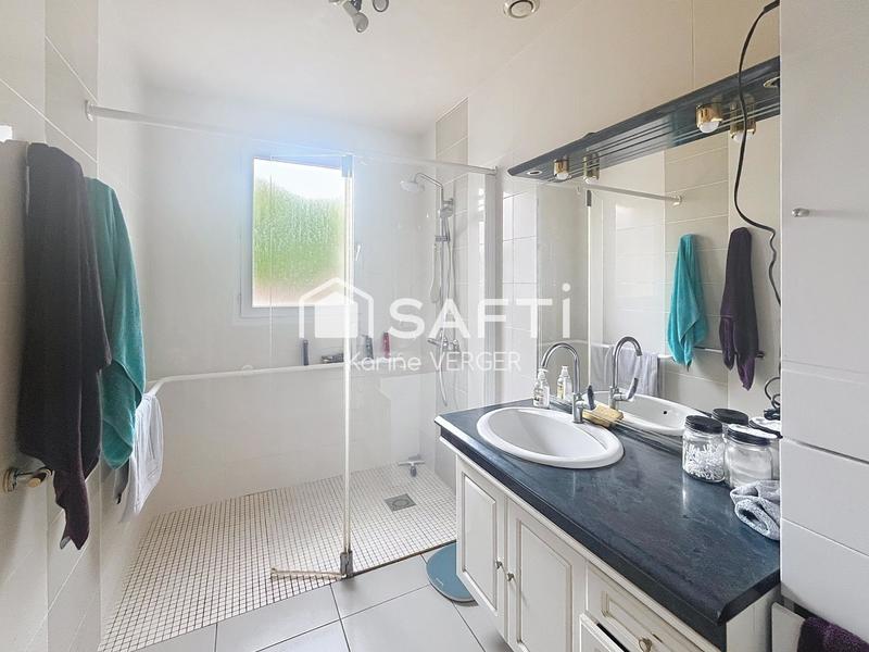 Maison - 90 m² - 4 pièces