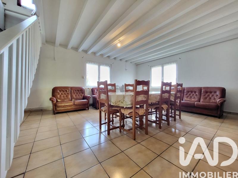 Maison - 180 m² - 5 pièces