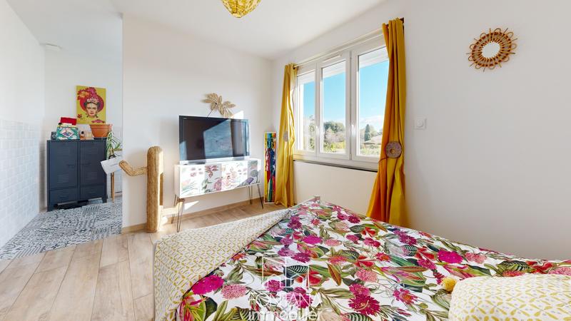 Maison - 157 m² - 7 pièces