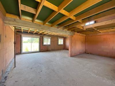 Maison - 99 m² - 6 pièces