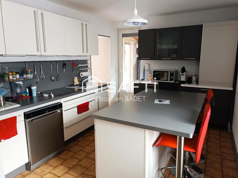 Maison - 193 m² - 7 pièces