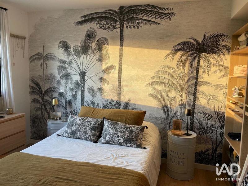 Maison - 180 m² - 5 pièces