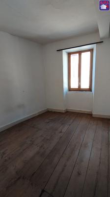 Maison - 80 m² - 3 pièces