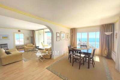 Appartement - 96 m² - 4 pièces