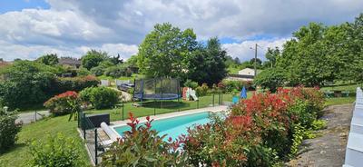 Maison - 167 m² - 7 pièces