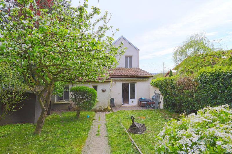 Maison - 87 m² - 4 pièces