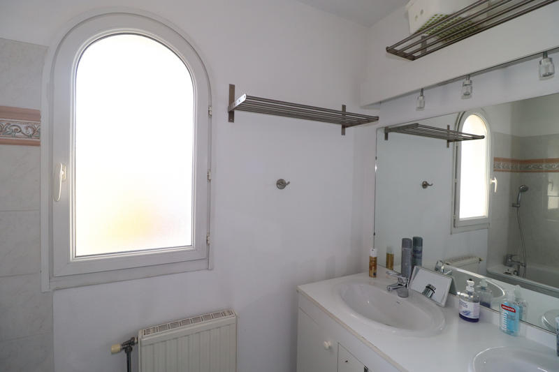 Villa - 110 m² - 6 pièces