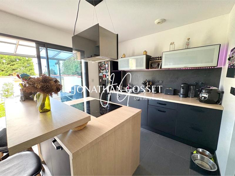 Maison - 144 m² - 6 pièces