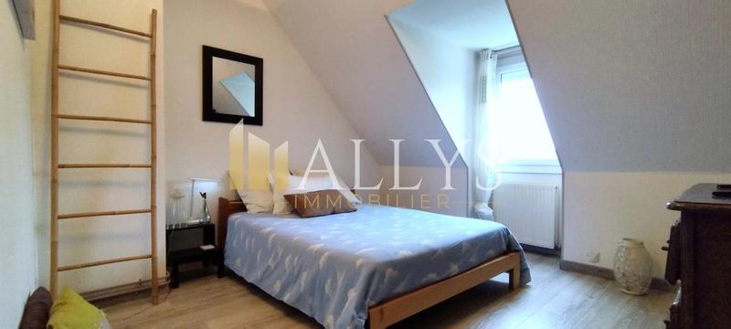 Maison - 122 m² - 7 pièces