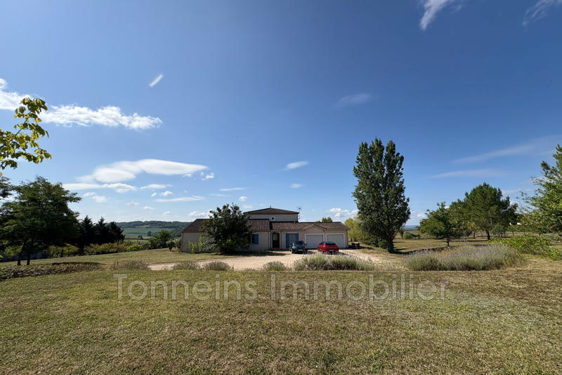 Maison - 196 m² - 5 pièces