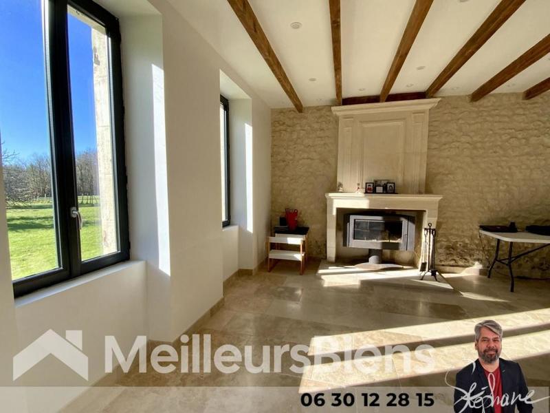 Maison - 258 m² - 9 pièces