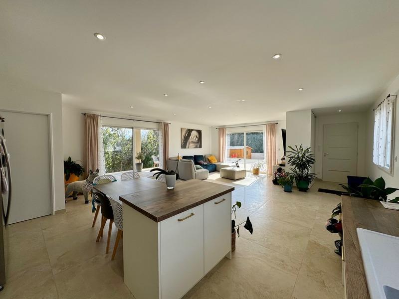 Maison - 130 m² - 6 pièces