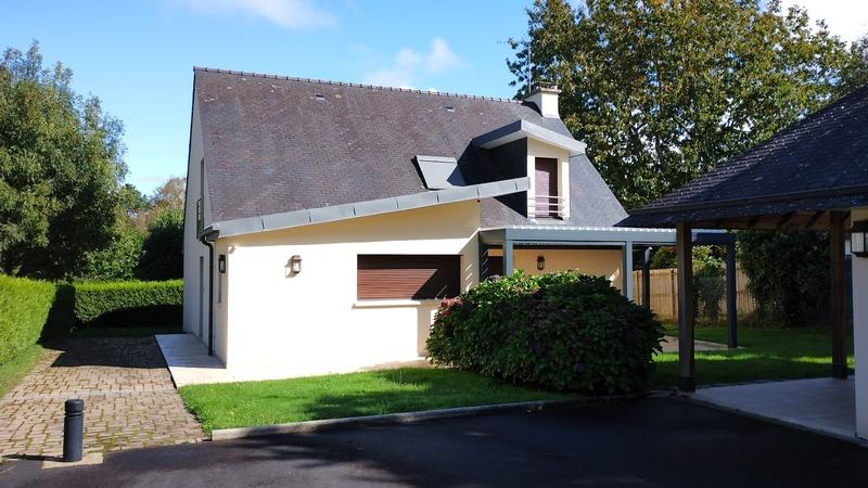 Maison - 140 m² - 6 pièces
