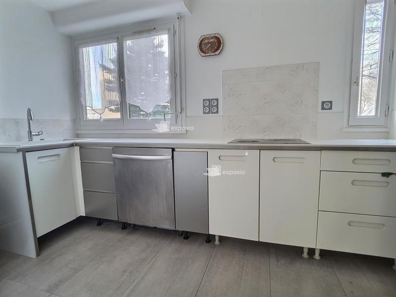 Appartement - 85 m² - 4 pièces