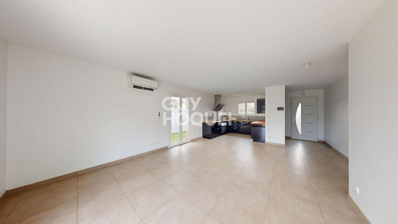 Maison - 95 m² - 4 pièces