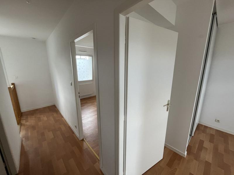 Maison - 85 m² - 5 pièces