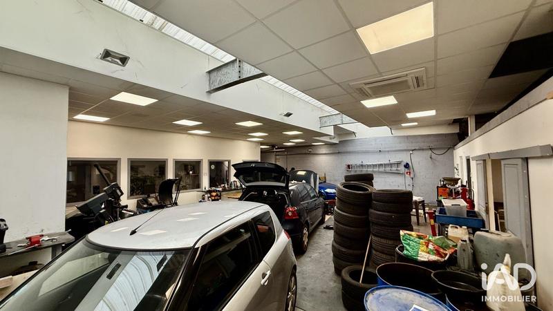 Local commercial - 267 m² - 3 pièces