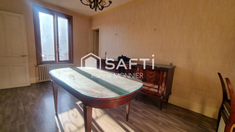 Maison - 154 m² - 10 pièces