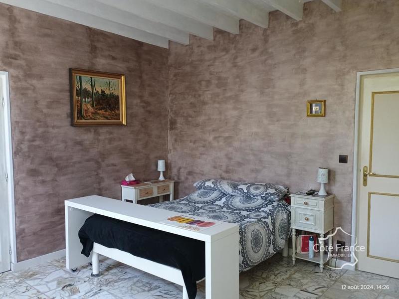 Maison de village - 174 m² - 10 pièces