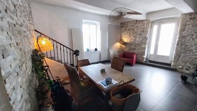 Maison de ville - 121 m² - 4 pièces