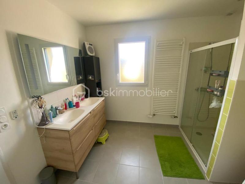 Pavillon - 191 m² - 8 pièces