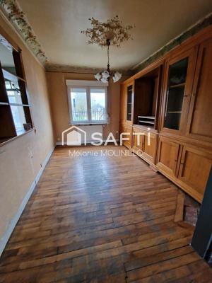 Maison - 165 m² - 8 pièces