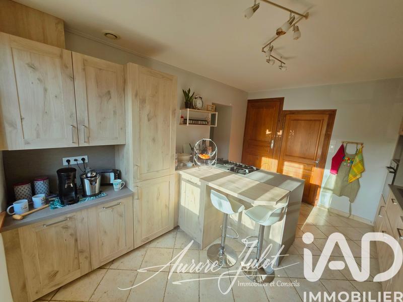 Maison - 138 m² - 5 pièces