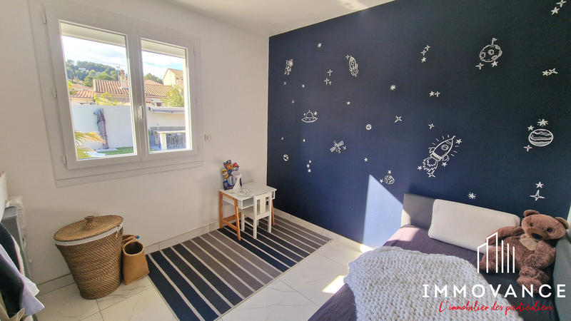 Villa - 100 m² - 4 pièces