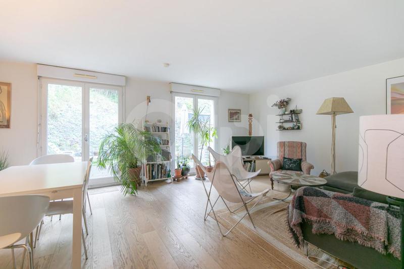 Maison - 102 m² - 5 pièces