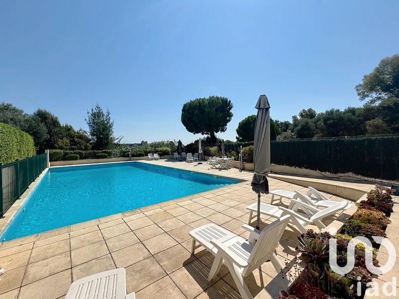 Appartement - 100 m² - 3 pièces